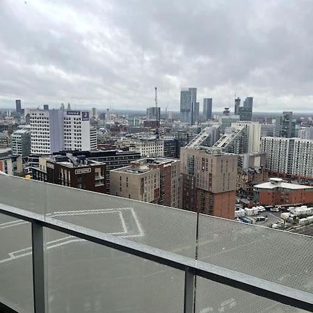 Lovely 2-Bedroom Condo With Balcony Manchester Zewnętrze zdjęcie